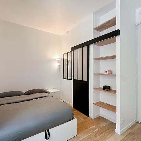 Charming 35 M In 16th District Apartment Paris